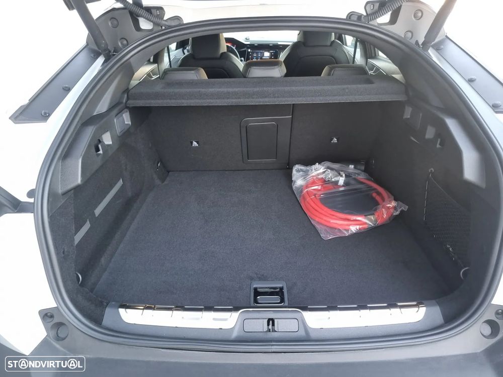 Peugeot E-408 58 kWh GT - 16