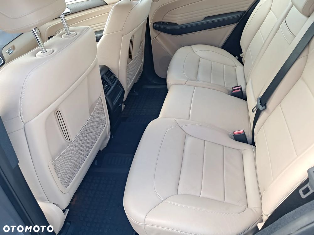 Mercedes-Benz GLE 350 d 4-Matic - 11