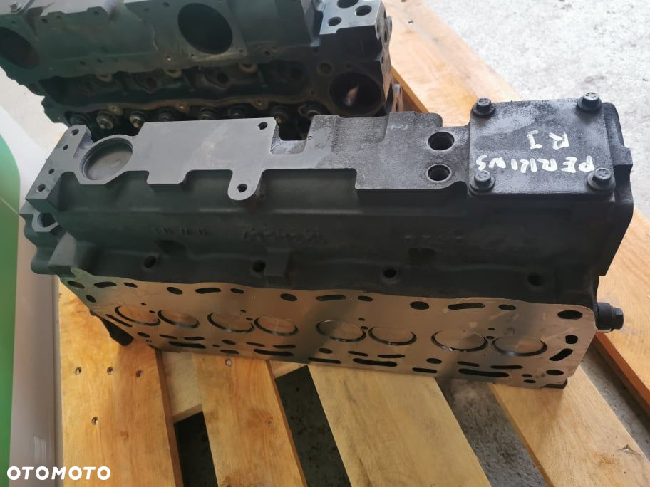 Głowica silnika Perkins RJ {Manitou MLT ...} - 5