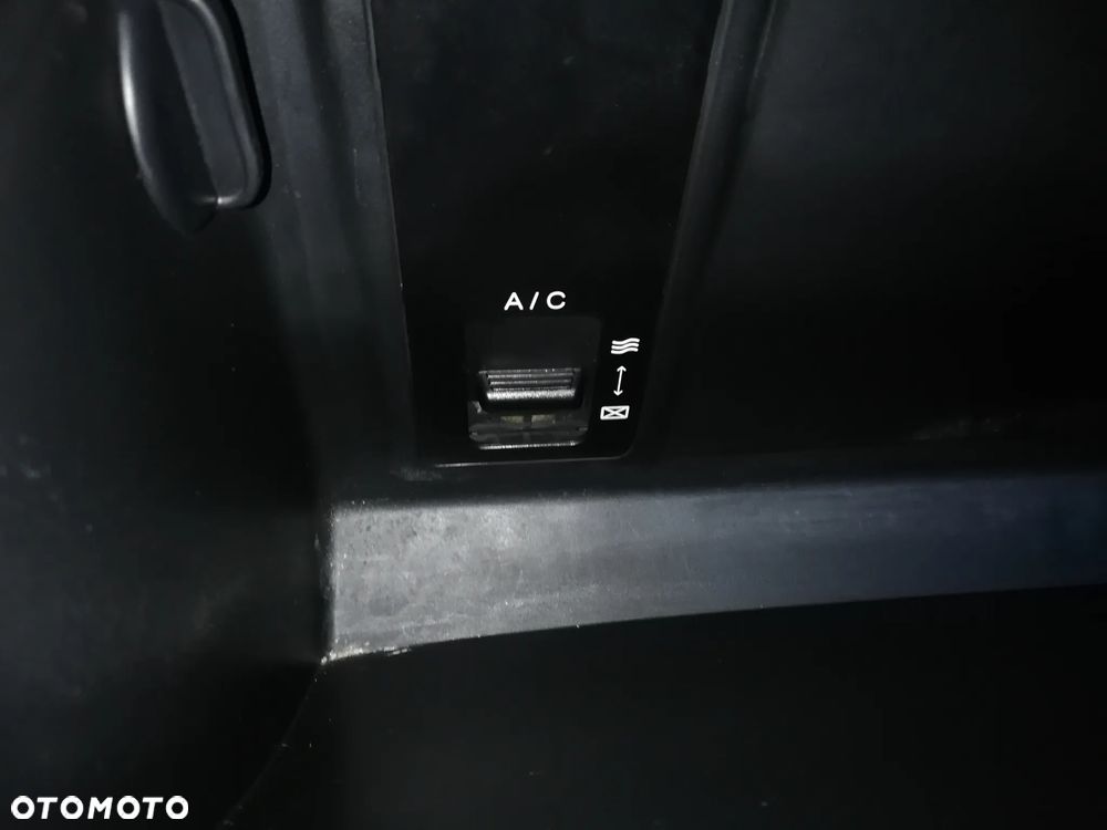 Hyundai ix35 1.7 CRDi 2WD Classic - 24