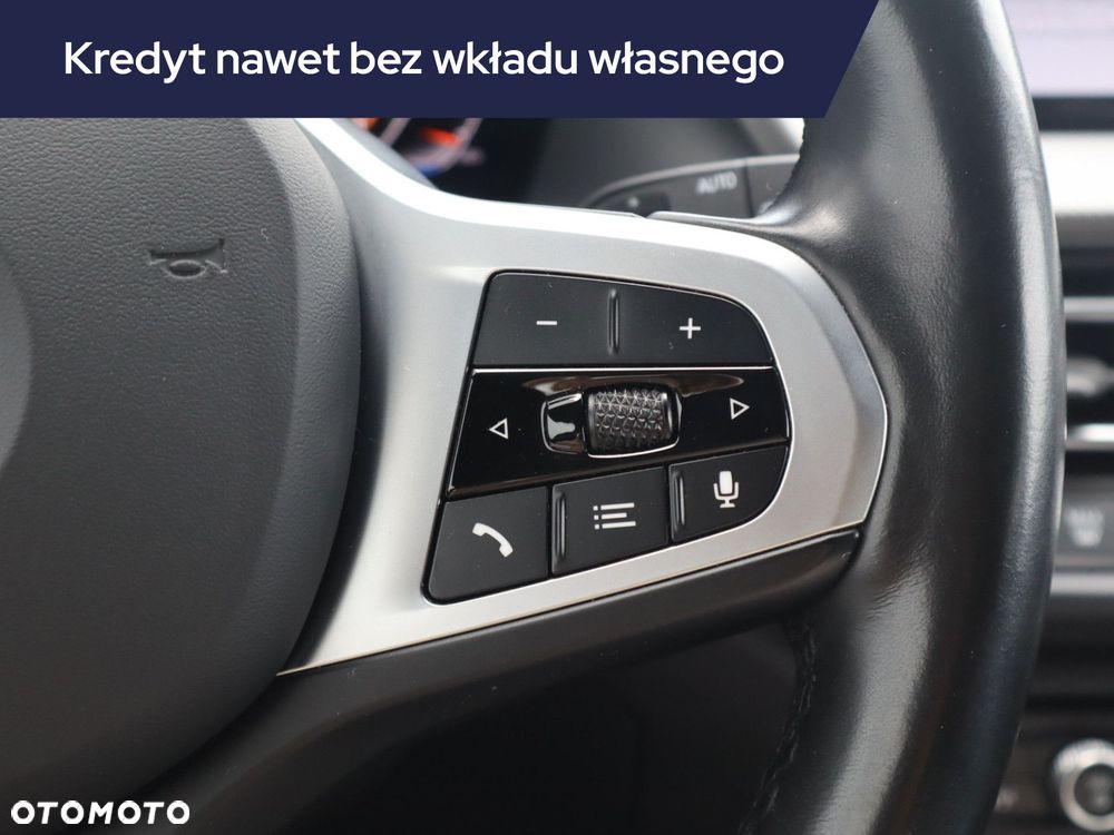 BMW Seria 1 - 19