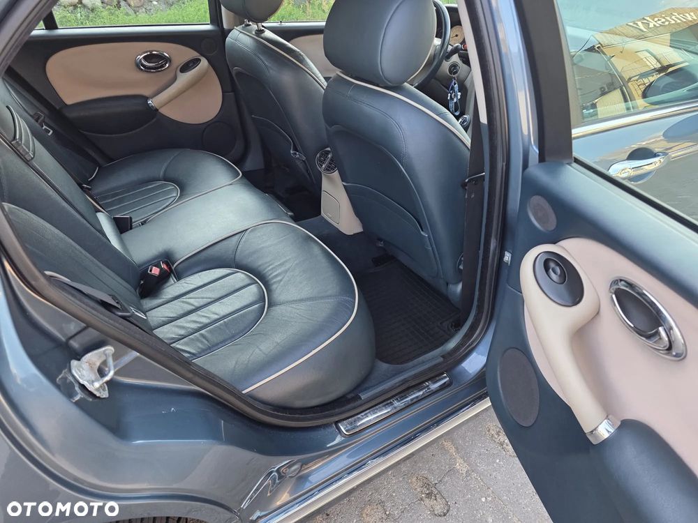 Rover 75 - 12