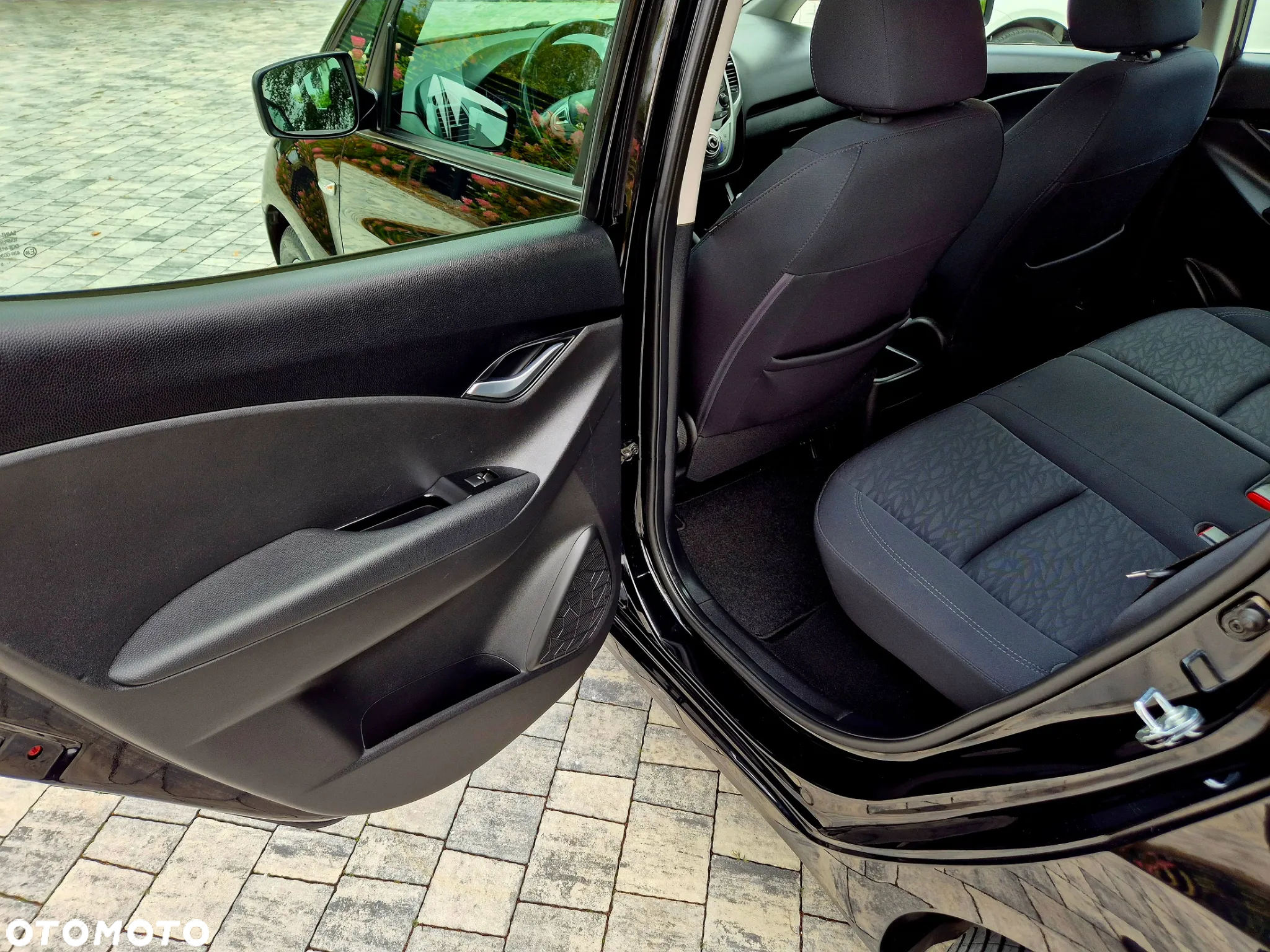 Hyundai ix20 1.4 blue Trend - 21
