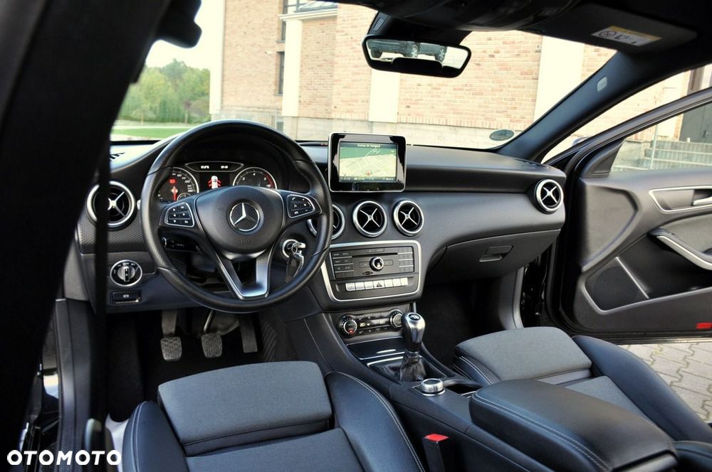Mercedes-Benz Klasa A 180 CDI AMG Line - 29