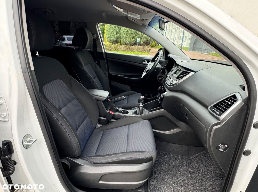 Hyundai Tucson 1.6 Turbo 4WD Premium - 24