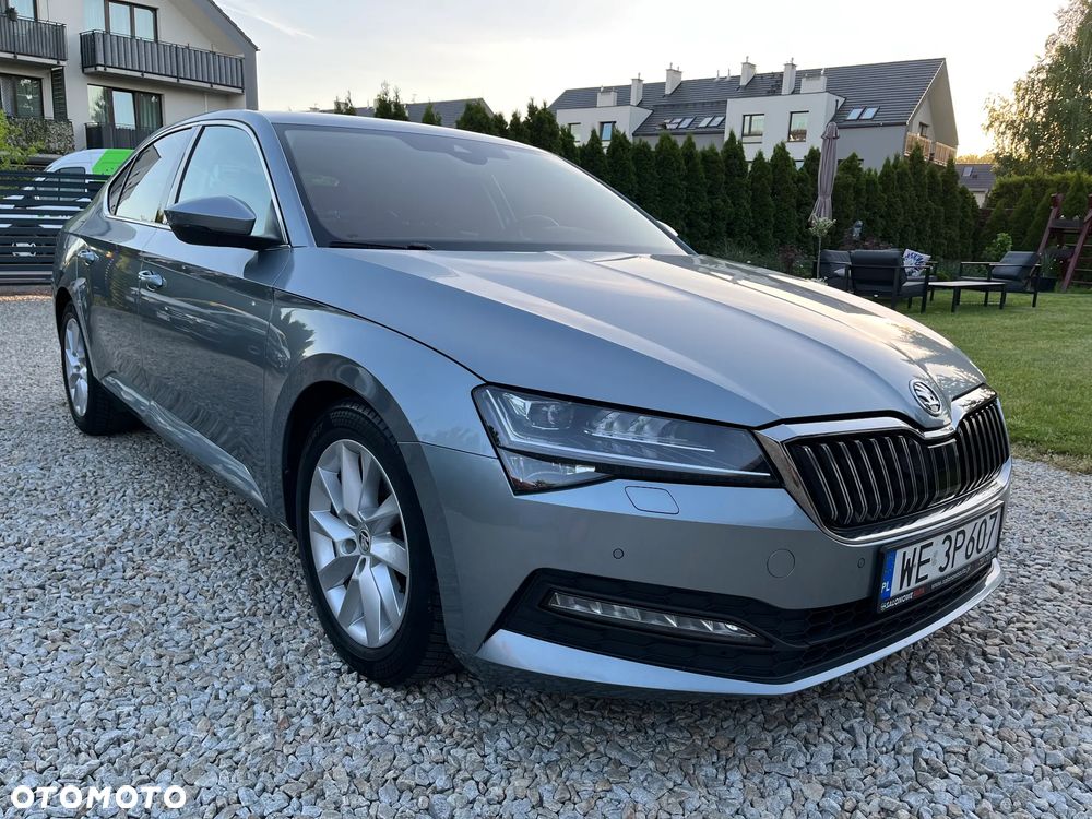 Skoda Superb 2.0 TDI SCR Ambition - 5