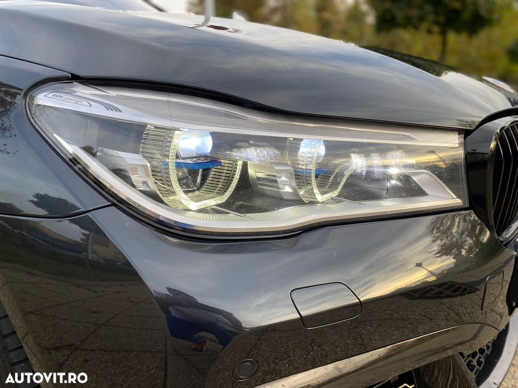 BMW Seria 7 750Li xDrive - 30