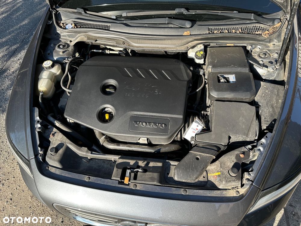 Volvo V50 - 6