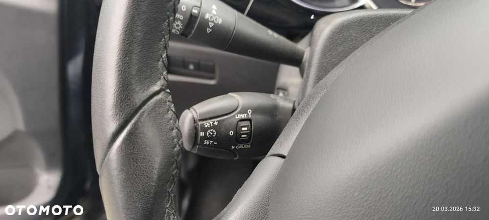 Citroën DS3 1.6 VTi SoChic - 17