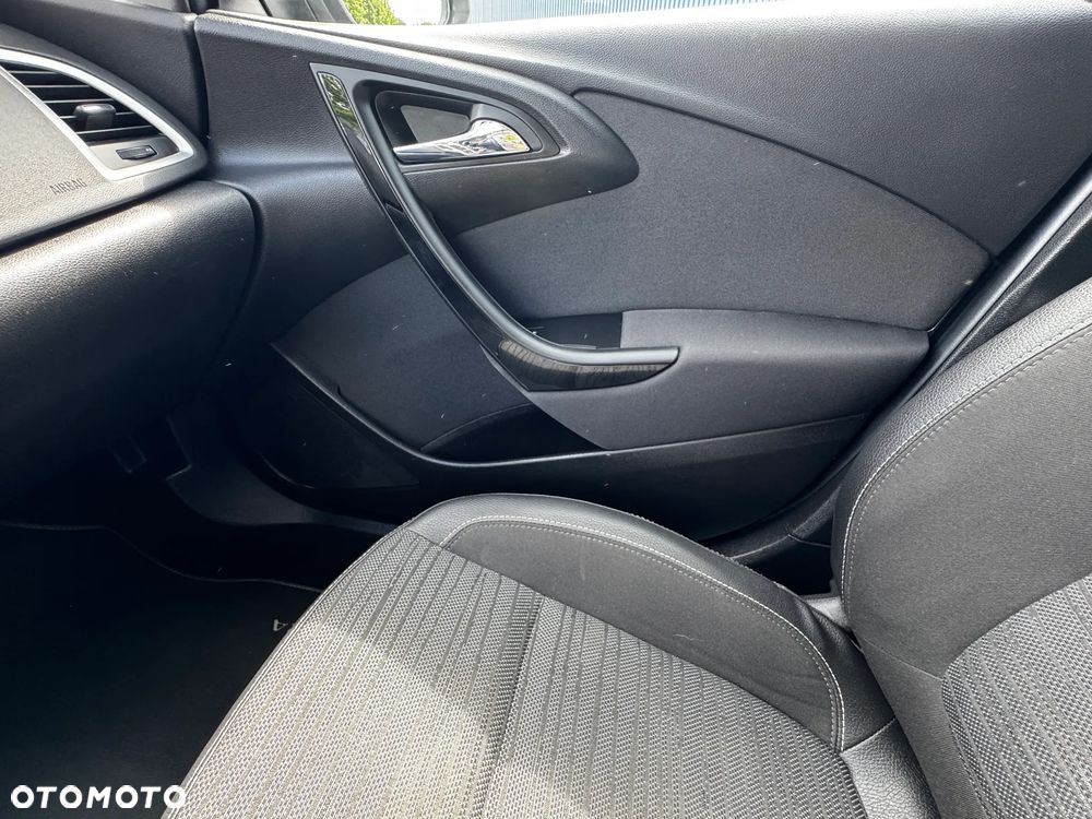 Opel Astra 1.4 Turbo - 19