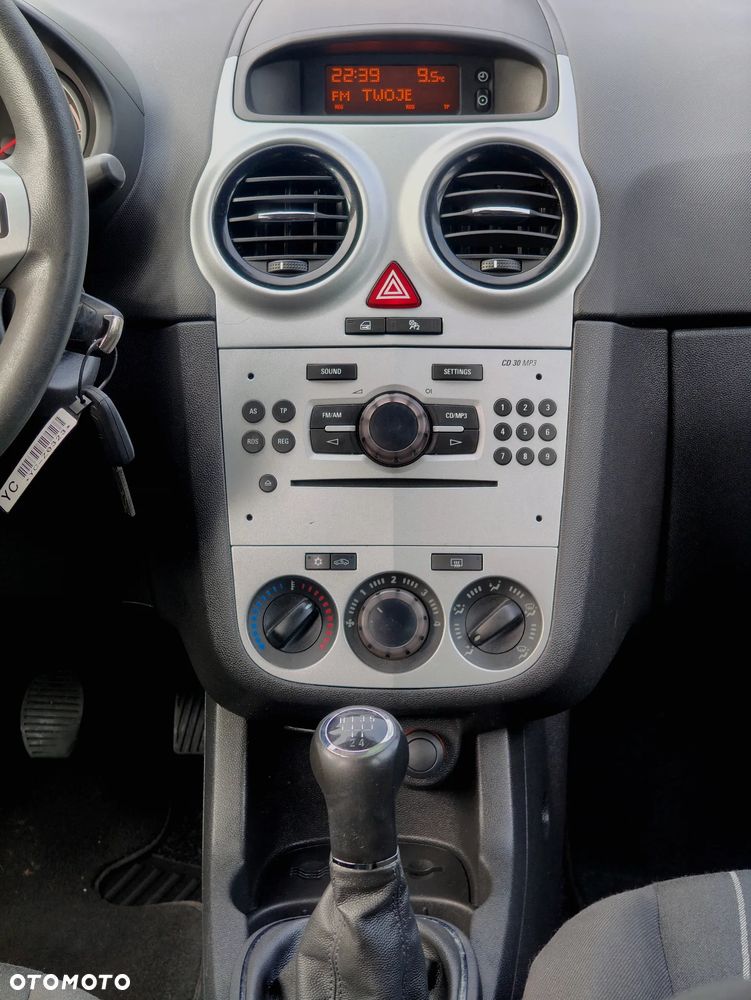 Opel Corsa 1.2 16V - 8