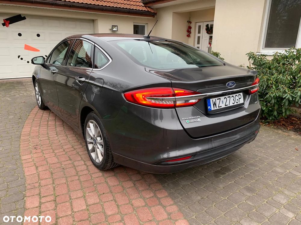 Ford Mondeo - 18