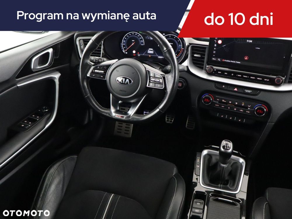 Kia ProCeed - 9