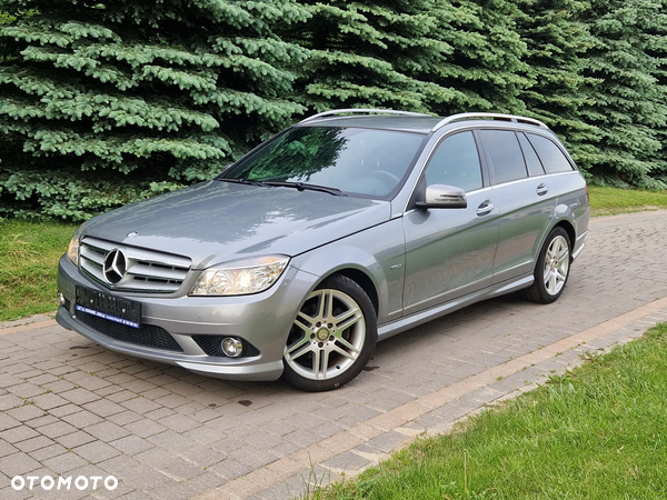Mercedes-Benz Klasa C 180 T CGI Automatik BlueEFFICIENCY Avantgarde