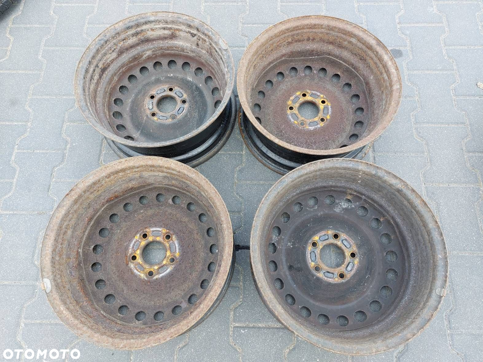 FELGI STALOWE 4 SZT 5x108 6,5Jx16 ET52,5 FI63,4 FORD VOLVO 30615721 - 5