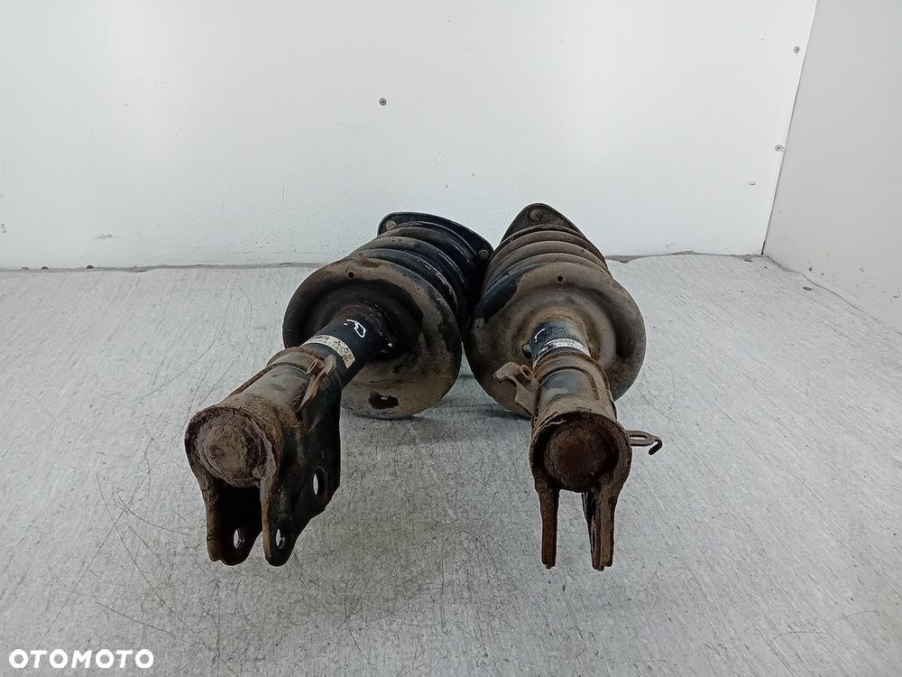 AMORTYZATORY PRZÓD KOMPLET SUBARU XV 20310FJ071  20310FJ061 2.0 16V - 4