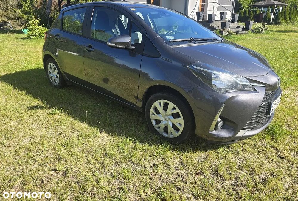 Toyota Yaris 1.5 Active - 4