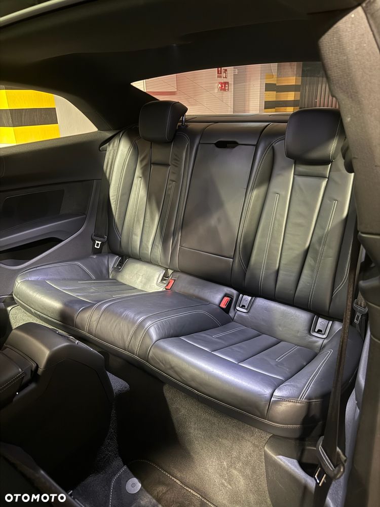 Audi A5 Coupé 2.0 TDI S tronic - 9