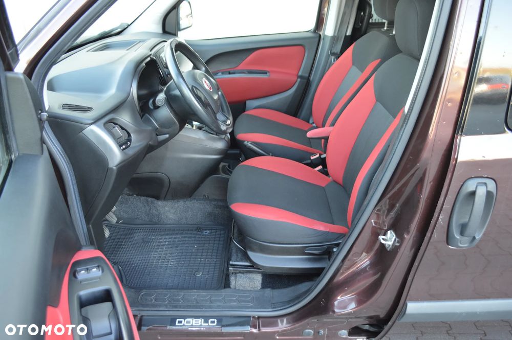 Fiat Doblo 1.4 T-Jet 16V Lounge - 8