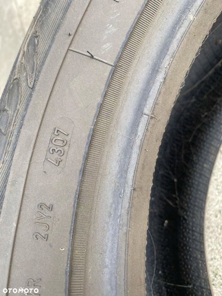 Goodyear Eagle Ultra Grip GW-3 205/60R16 92 H 2007 5mm - 5