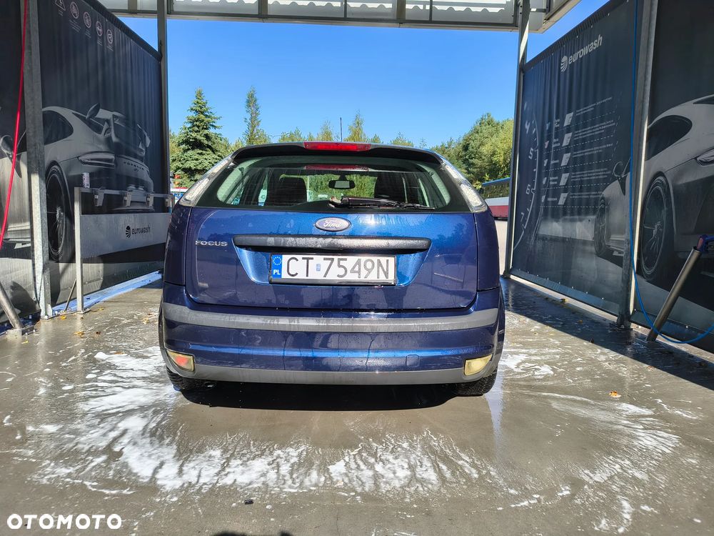 Ford Focus - 8