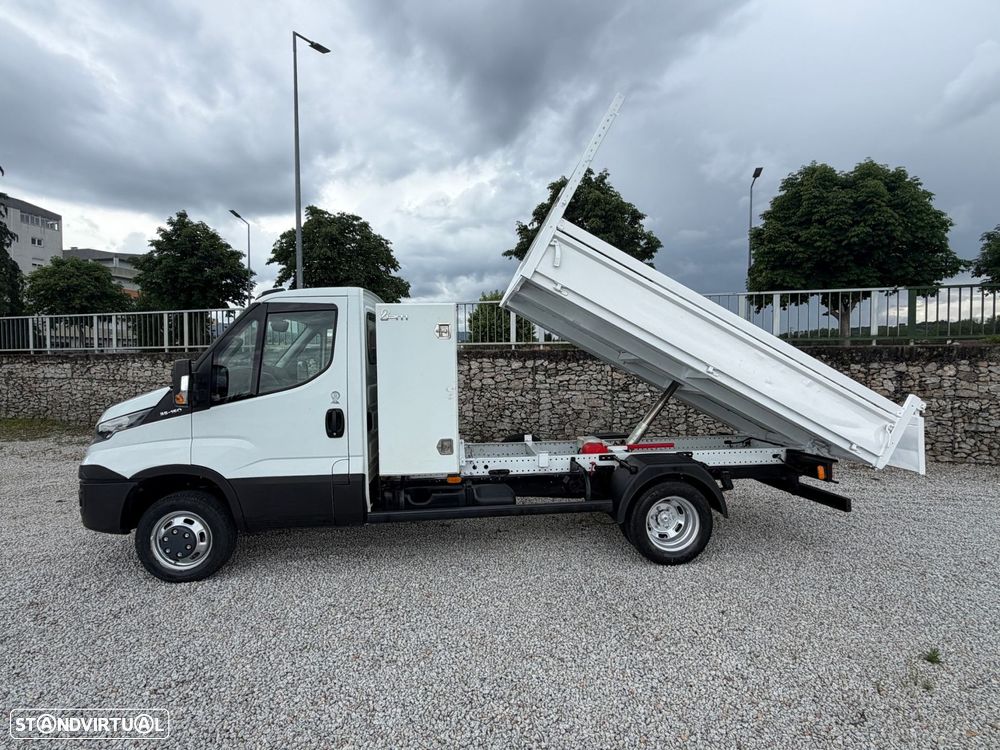 Iveco Daily 3.0 35C15 3LUG Basculante - 4