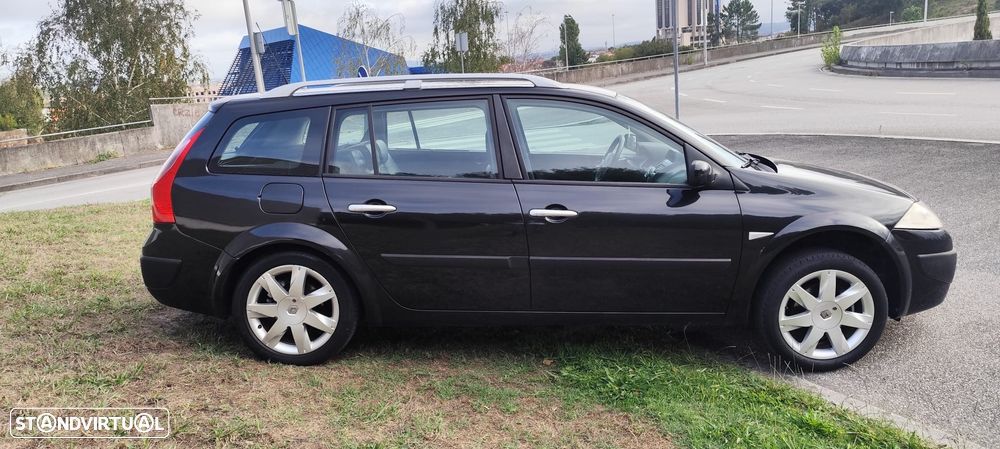 Renault Mégane Break 1.5 dCi Dynamique S - 4