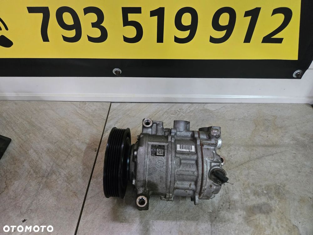 AUDI A4 B9 SPRĘŻARKA KLIMATYZACJI 8W0816803J