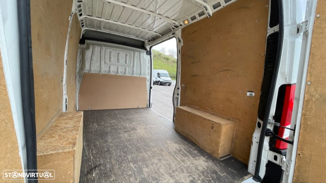 Peugeot Boxer 2.0 BlueHDi L2H2 Premium - 15