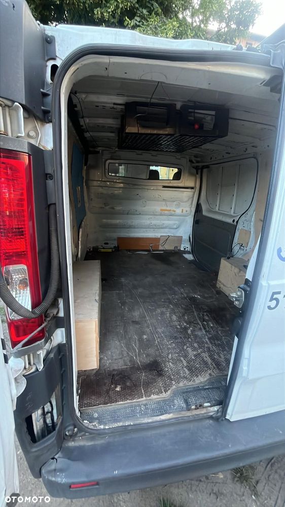 Opel Vivaro L1H1 2.7t - 5