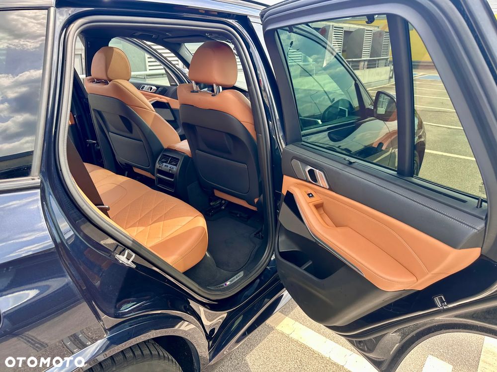 BMW X5 xDrive40i mHEV - 13