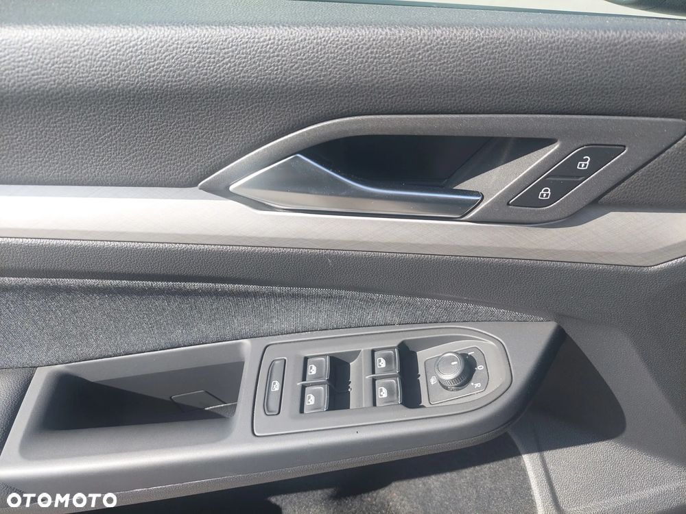 Volkswagen Golf 1.5 TSI Life Plus - 24