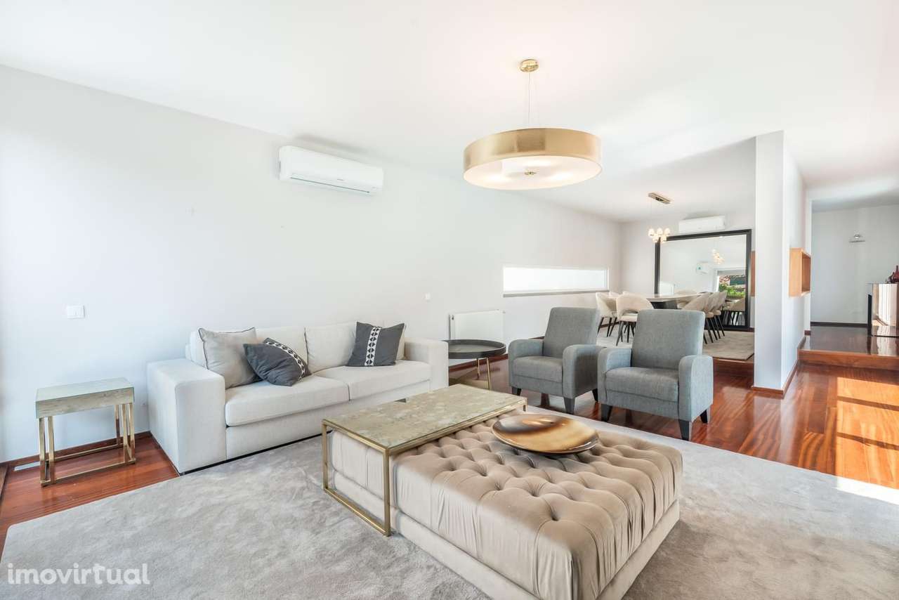 Moradia Isolada T4 com piscina, Sassoeiros, Cascais - Grande imagem: 3/46
