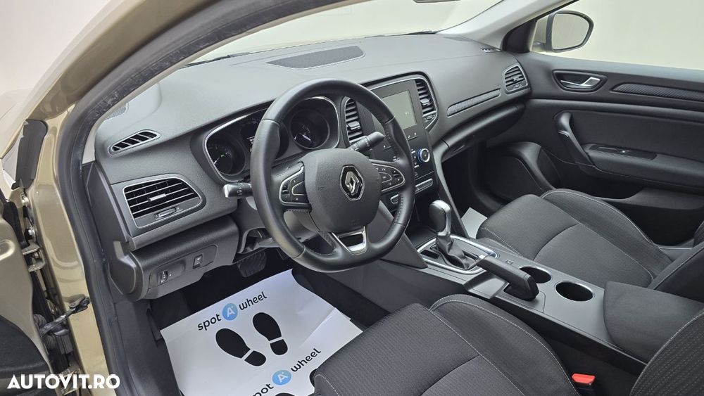Renault Megane Blue dCi 116 EDC Zen - 14