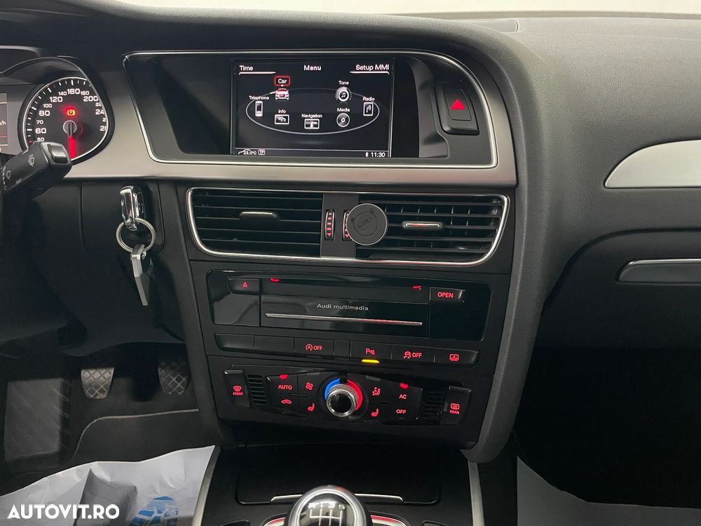Audi A4 2.0 TDI B8 - 33