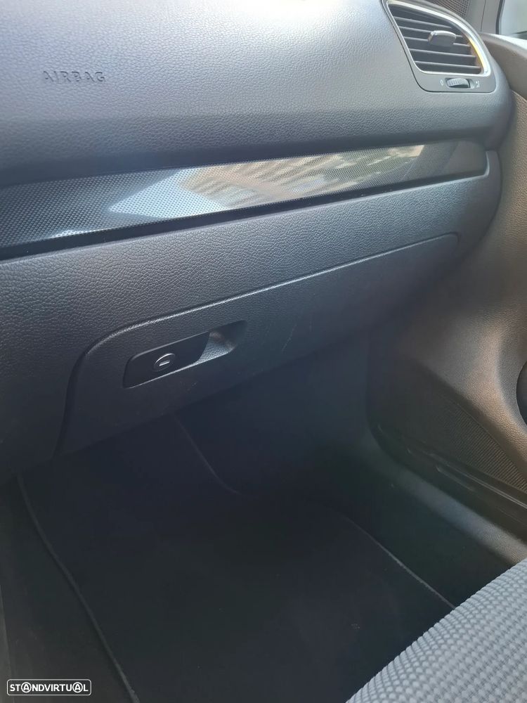 VW Golf - 15