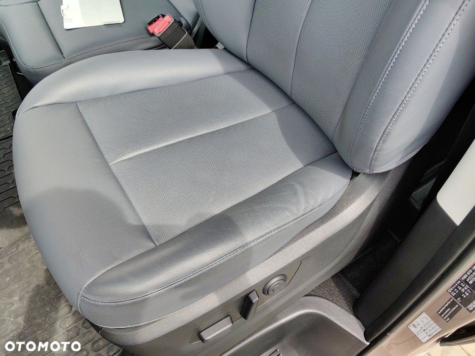 Hyundai Staria - 14
