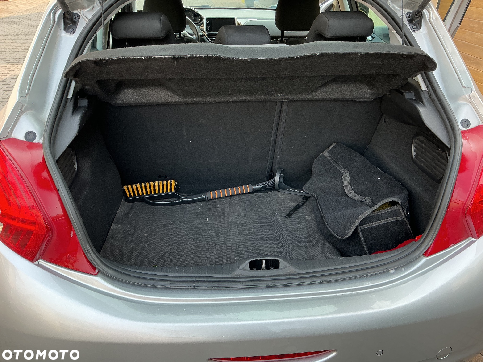 Peugeot 208 1.2 VTi Active - 11