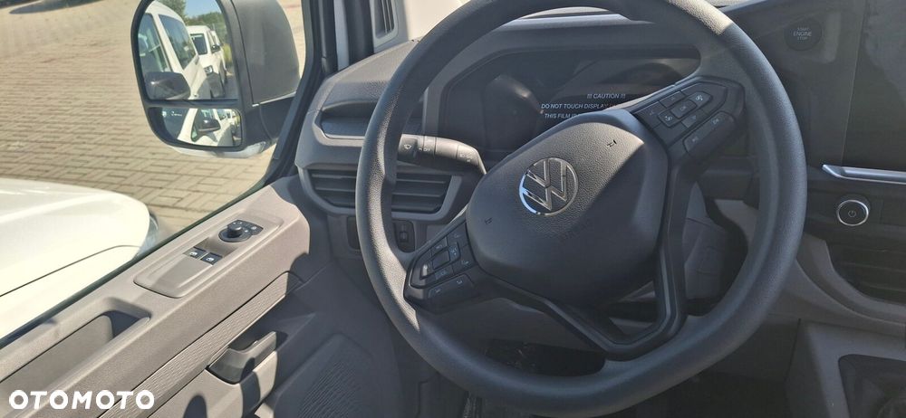 Volkswagen Transporter - 9
