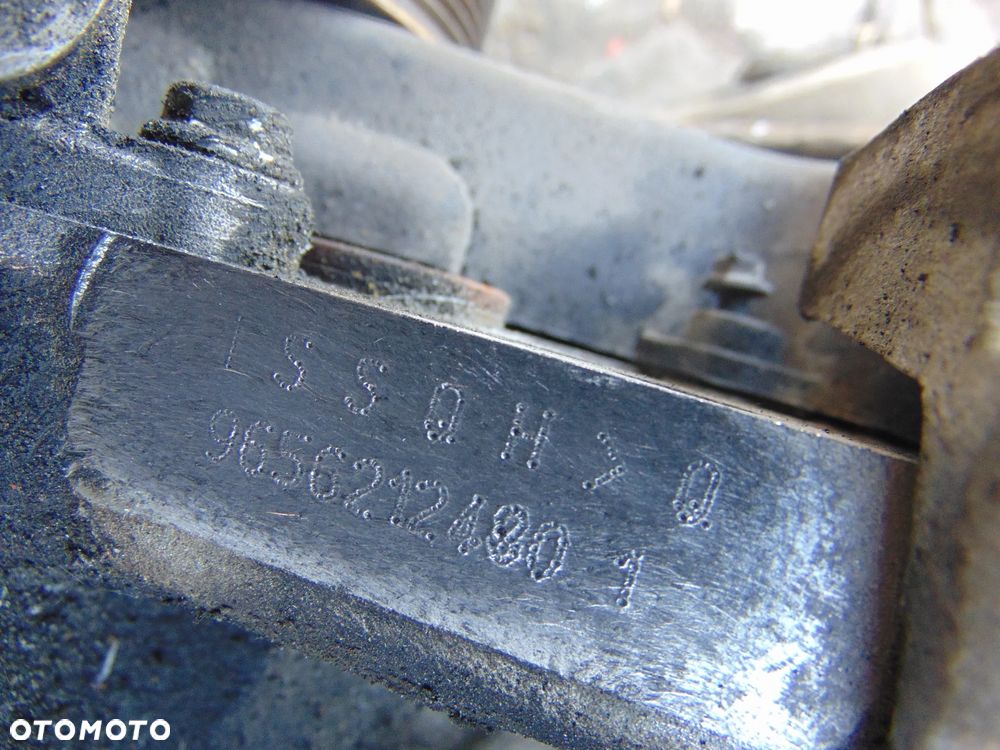 Silnik Peugeot 1,6 E HDI 9HY kod silnika - 5