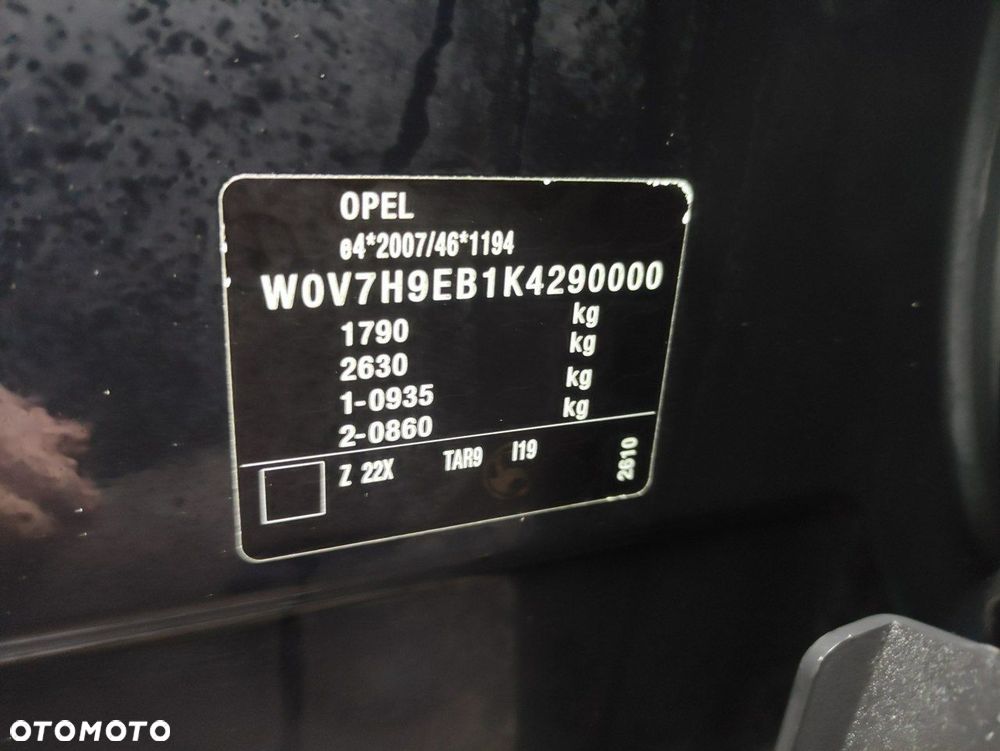 Opel Crossland X - 30