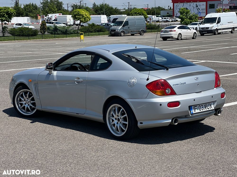 Hyundai Coupe - 4