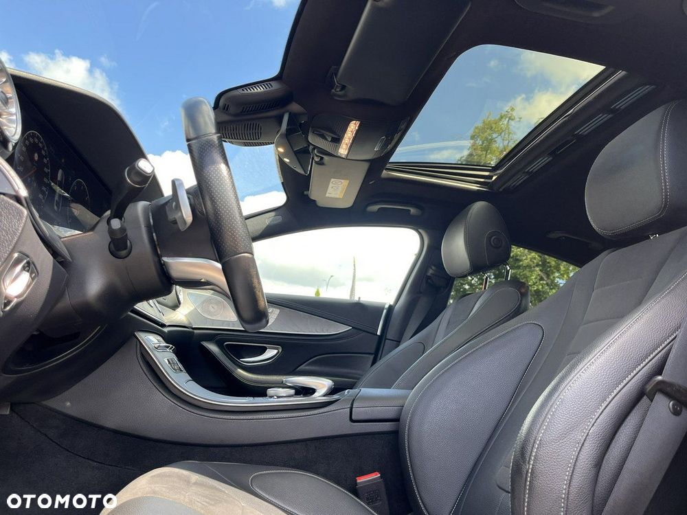 Mercedes-Benz CLS - 13