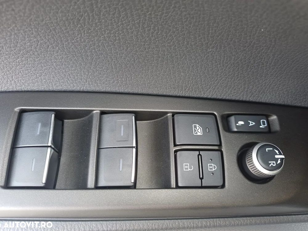 Toyota Camry 2.5 Business - 13