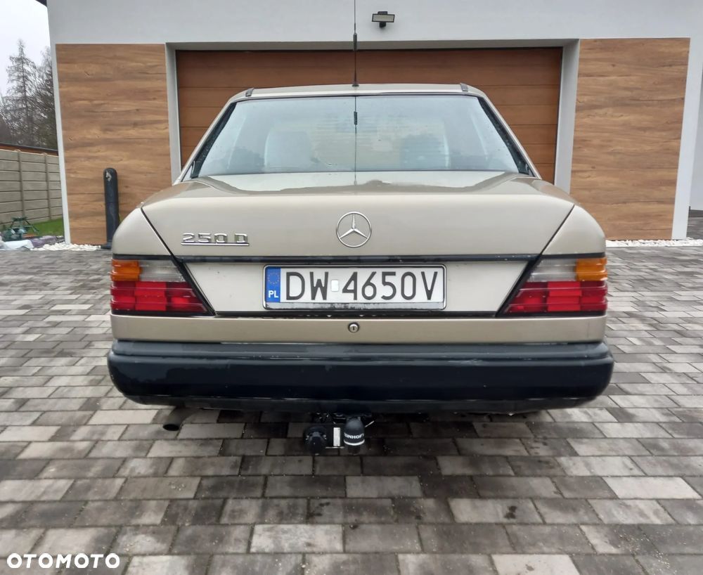 Mercedes-Benz W124 (1984-1993) - 5