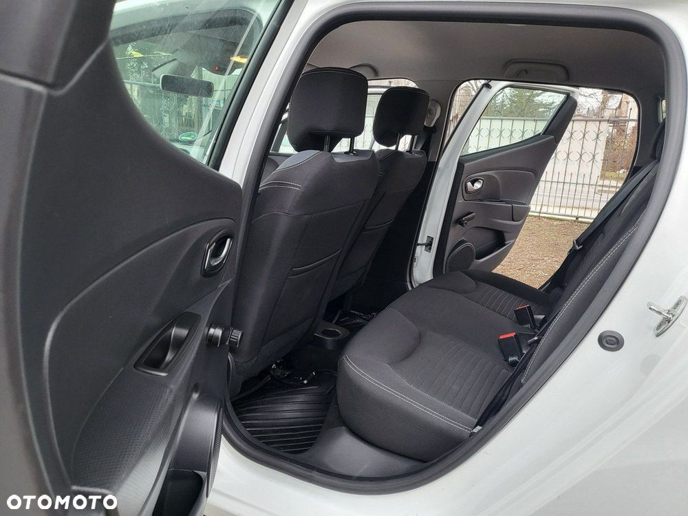 Renault Clio - 18