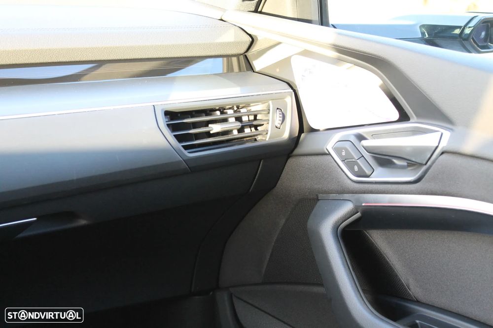 Audi e-tron Sportback 50 quattro S line - 11