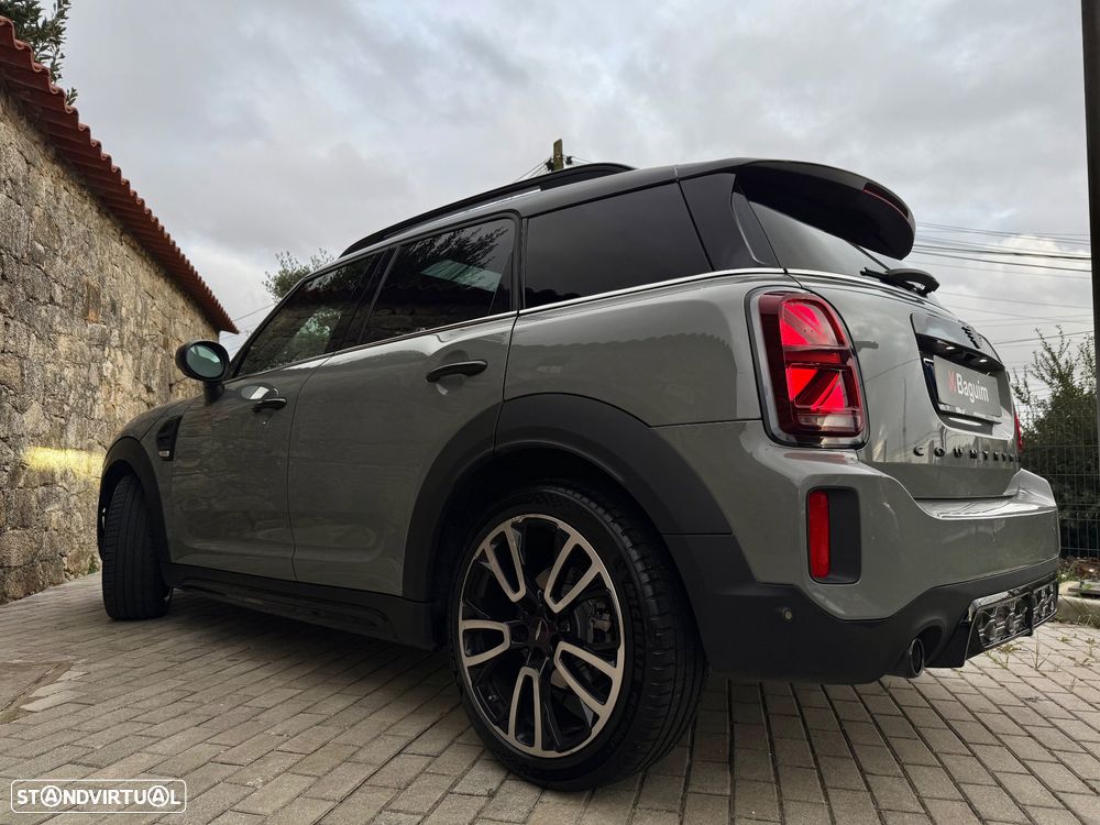MINI Countryman Cooper D Premium First JCW Auto - 40