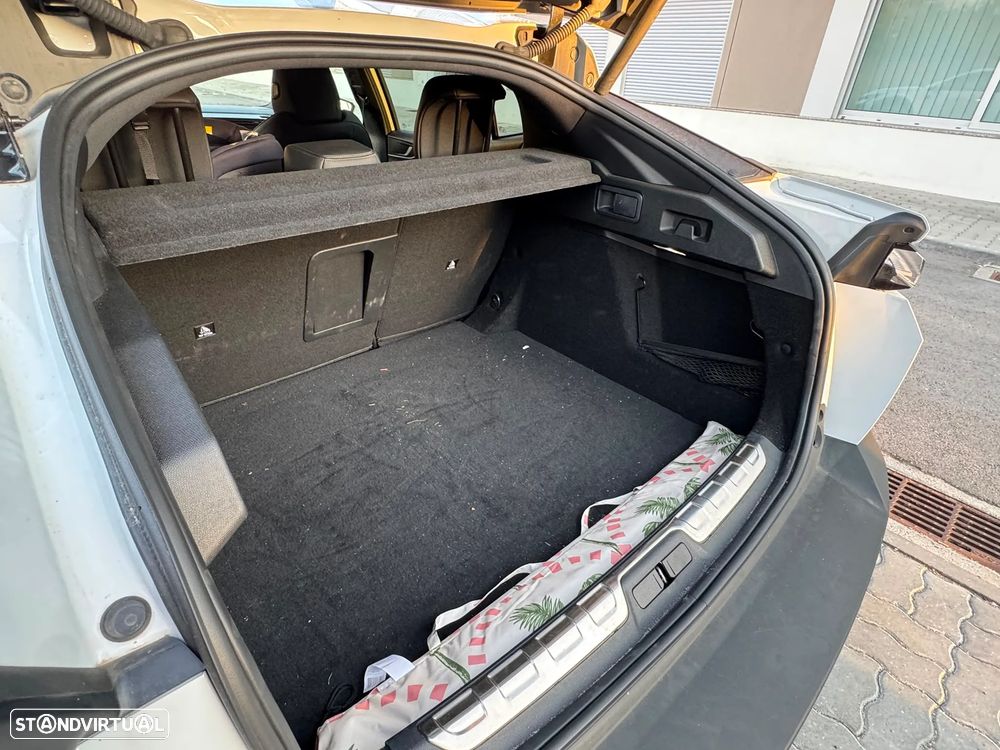 Peugeot 408 - 2