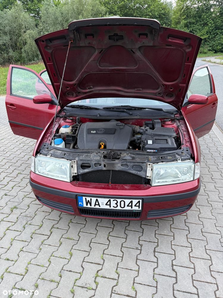 Skoda Octavia 1.6 Tour Plus Ice+ - 4